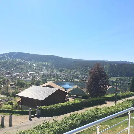 Les Charmes Du Lac Sauna Et Spa Gerardmer Exterior photo