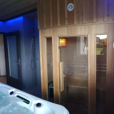 Les Charmes Du Lac Sauna Et Spa Gerardmer Exterior photo