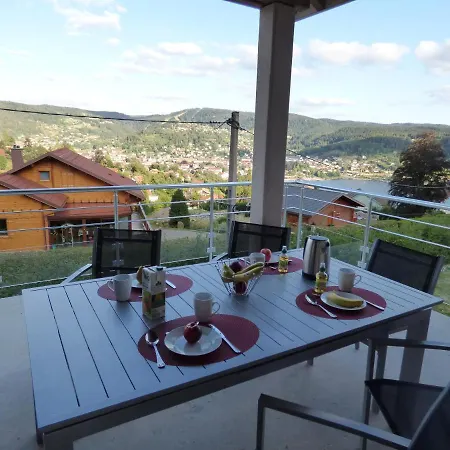 Les Charmes Du Lac Sauna Et Spa Gerardmer Exterior photo